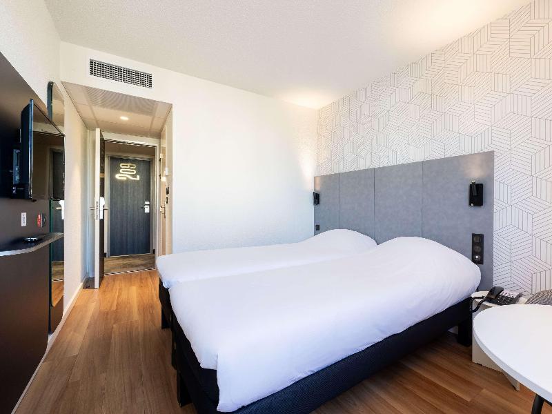 Ibis Beziers Est Mediterranee - Oda