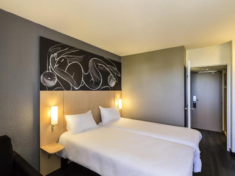 Ibis Beziers Est Mediterranee - Oda