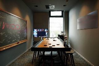 Moxy Frankfurt Eschborn fotoÄŸrafÄ±