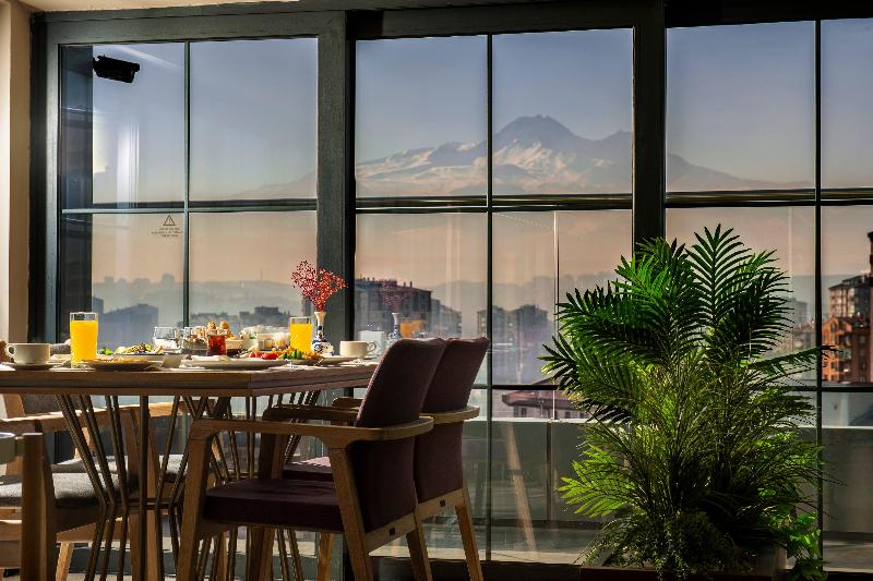 Holiday Inn KAYSERI - DÜVENÖNÜ by IHG - Restoran