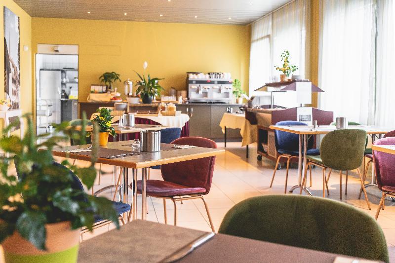 Tailormade Hotel STANS SÜD - Restoran
