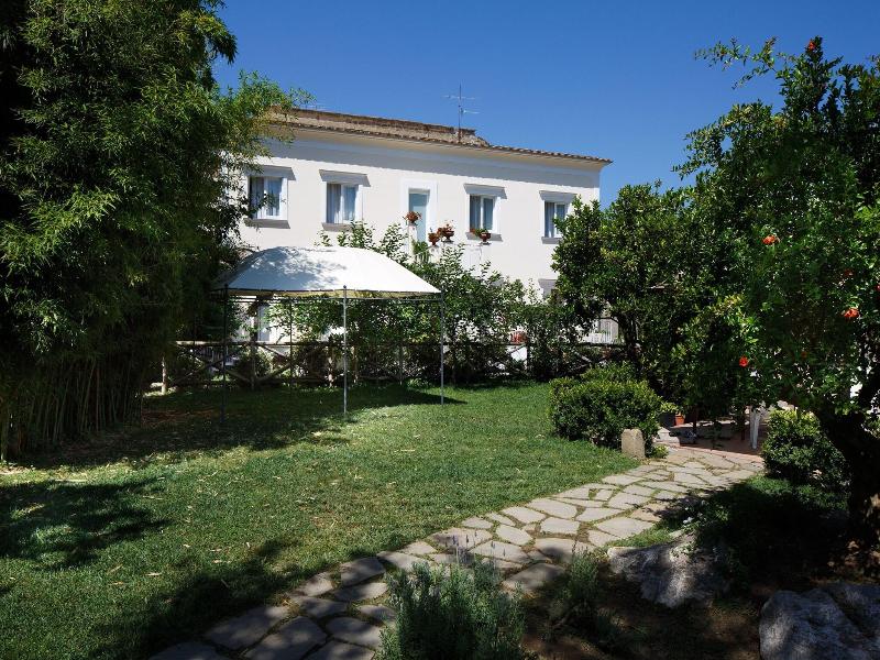 Villa Don Camillo - Oda