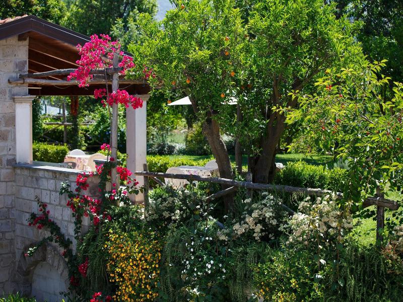 Villa Don Camillo - Oda