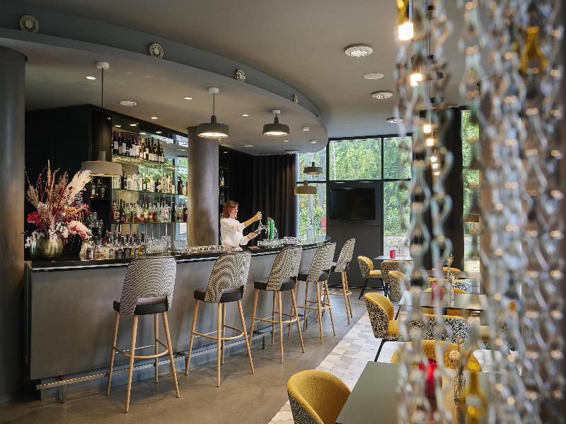 NH Berlin Alexanderplatz - Bar