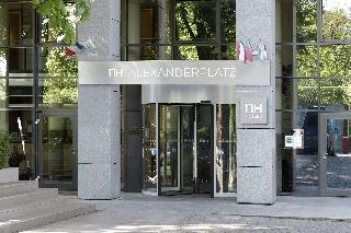 NH Berlin Alexanderplatz fotoÄŸrafÄ±