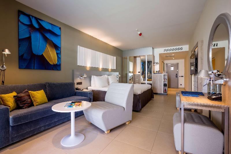 Radisson Blu Resort & Spa Gran Canaria Mogan - Oda
