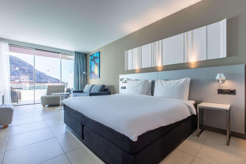 Radisson Blu Resort & Spa Gran Canaria Mogan - Oda