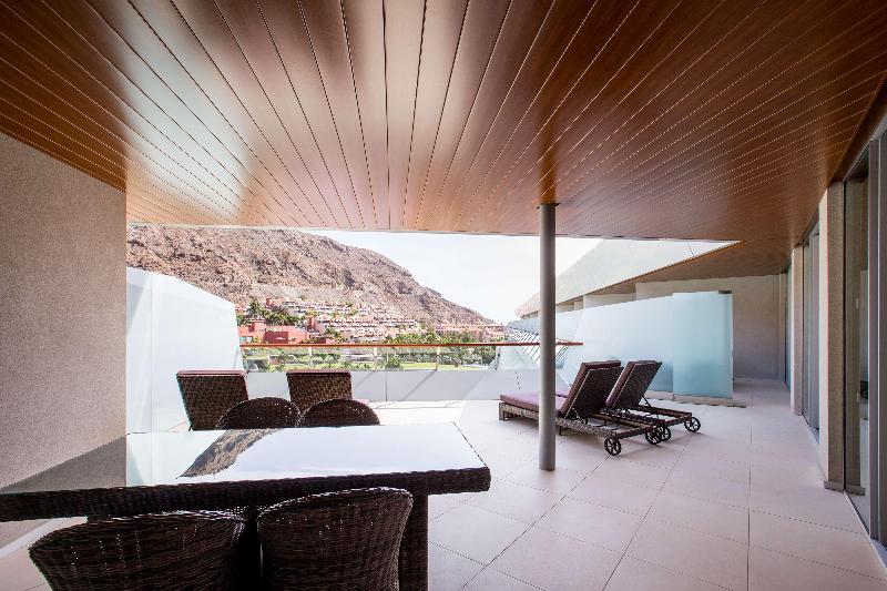 Radisson Blu Resort & Spa Gran Canaria Mogan - Oda