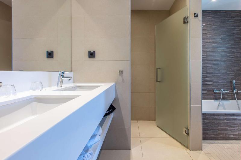 Radisson Blu Resort & Spa Gran Canaria Mogan - Oda