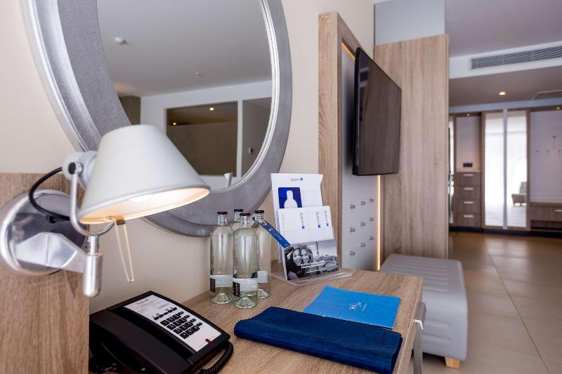 Radisson Blu Resort & Spa Gran Canaria Mogan - Oda