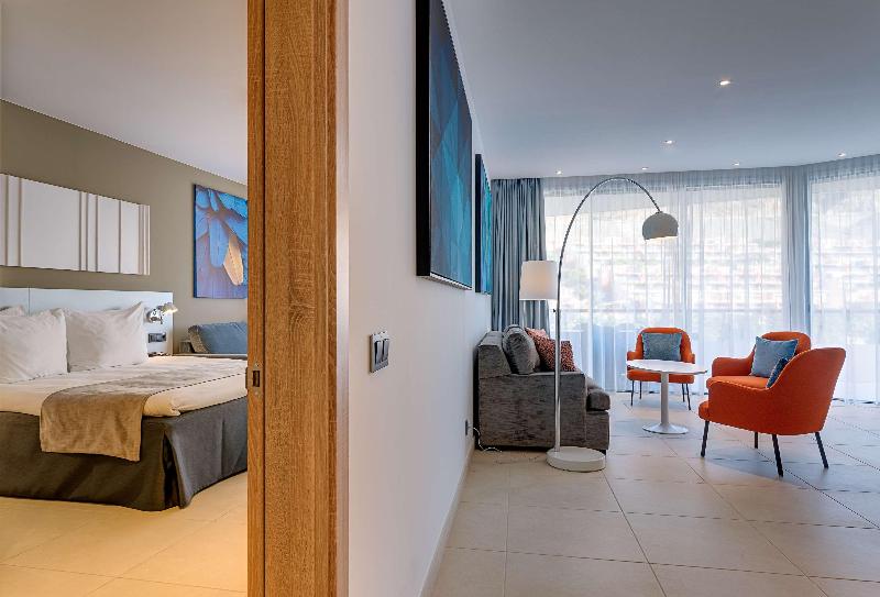 Radisson Blu Resort & Spa Gran Canaria Mogan - Oda