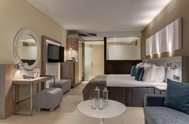 Radisson Blu Resort & Spa Gran Canaria Mogan - Oda