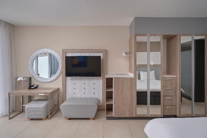Radisson Blu Resort & Spa Gran Canaria Mogan - Oda