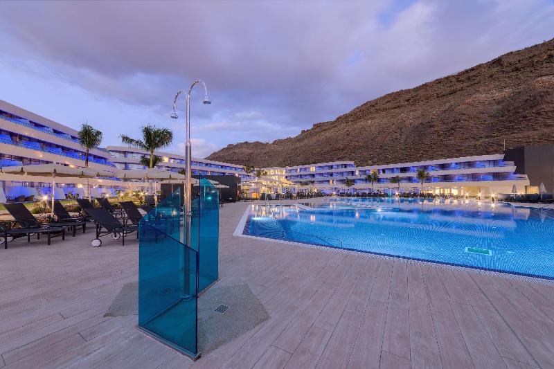 Radisson Blu Resort & Spa Gran Canaria Mogan - Havuz
