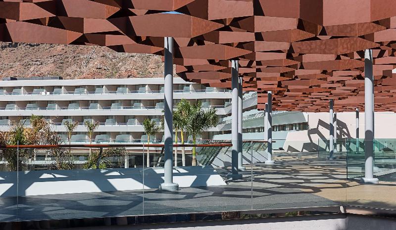 Radisson Blu Resort & Spa Gran Canaria Mogan - Havuz