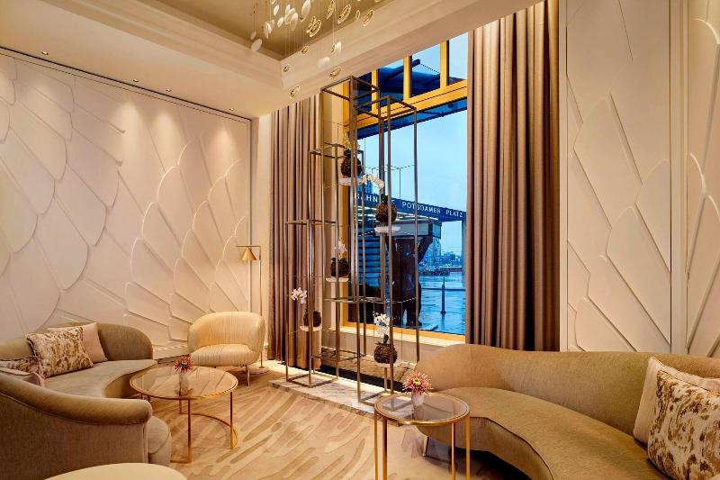 Ritz-Carlton Berlin - Lobi
