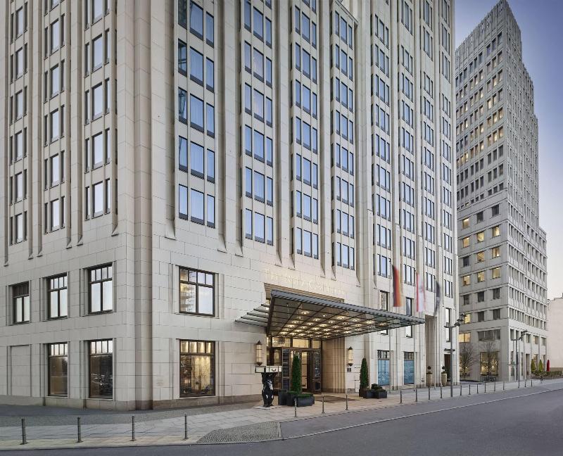 Ritz-Carlton Berlin - Genel