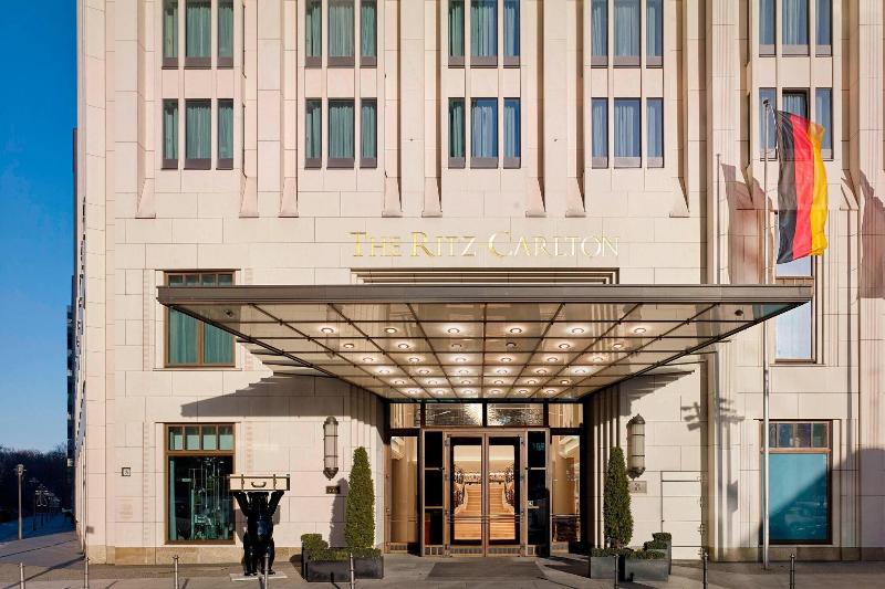 Ritz-Carlton Berlin - Genel