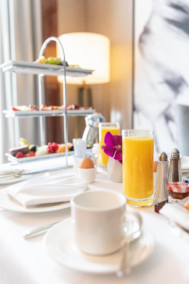 Ritz-Carlton Berlin - Restoran