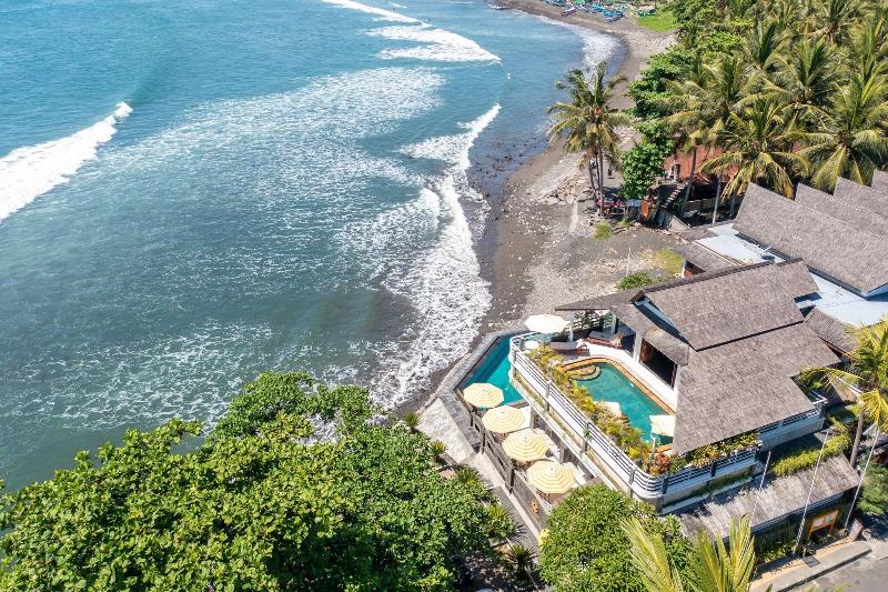 Bombora Medewi Wavelodge - Genel