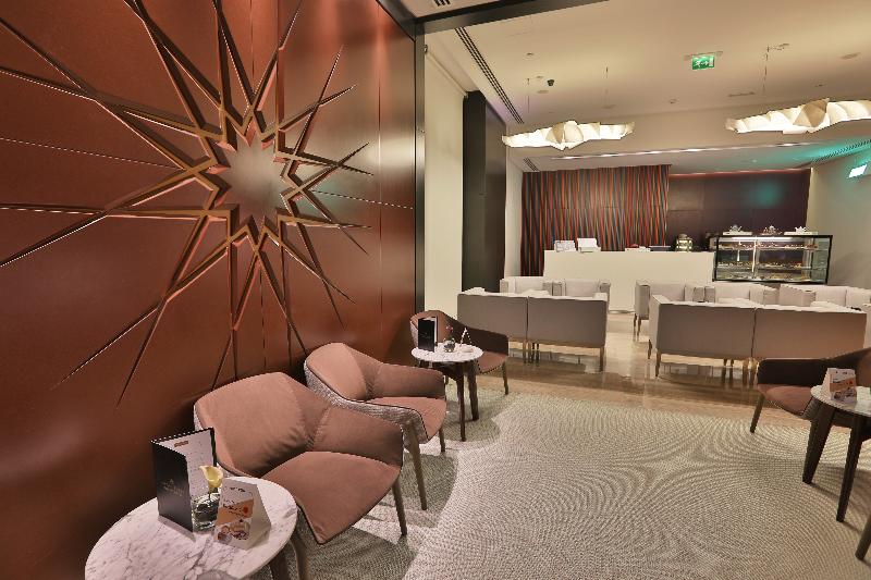 The Act Hotel - Lobi