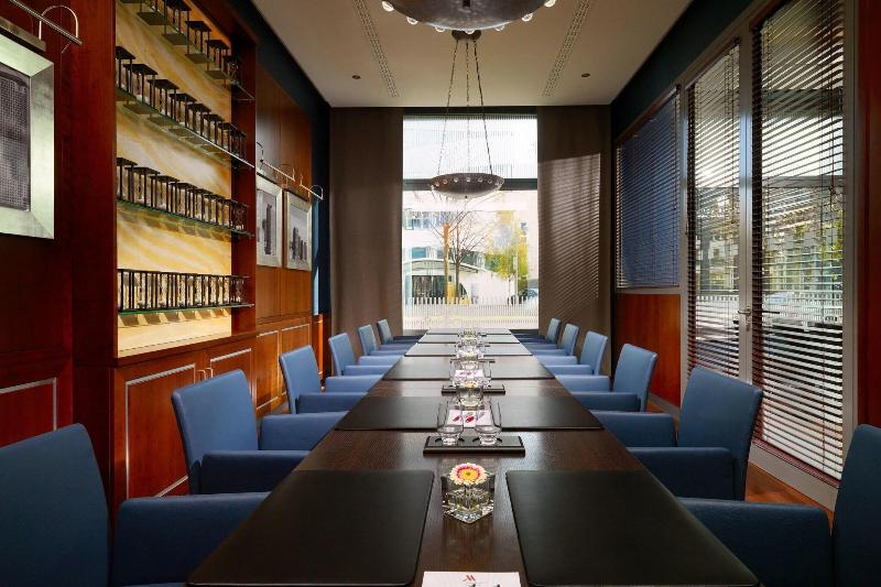 Marriott Hotel Berlin - Restoran