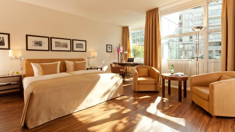 Abion Villa Suites - Oda