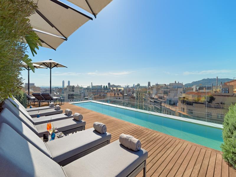 The One Barcelona - Havuz