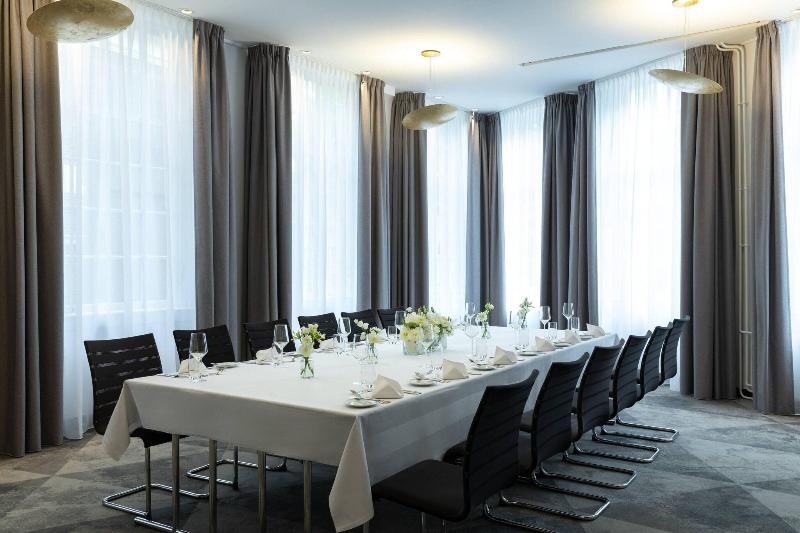 Renaissance Amsterdam Hotel - Toplantı