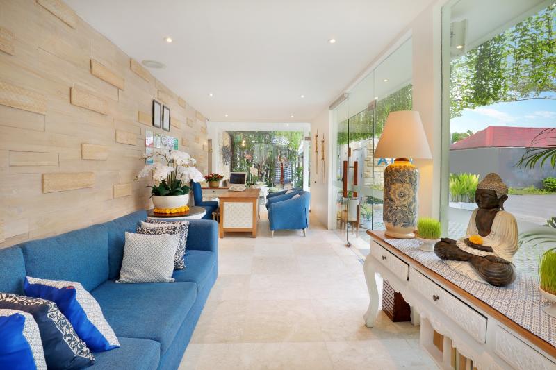 Aleva Villa by Ini Vie Hospitality - Lobi