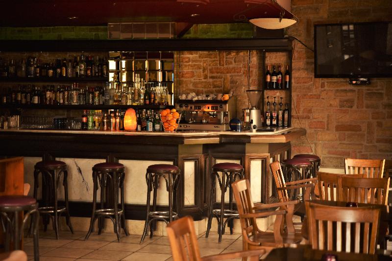 Mont Helmos - Bar