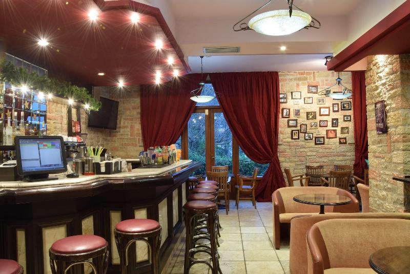 Mont Helmos - Bar