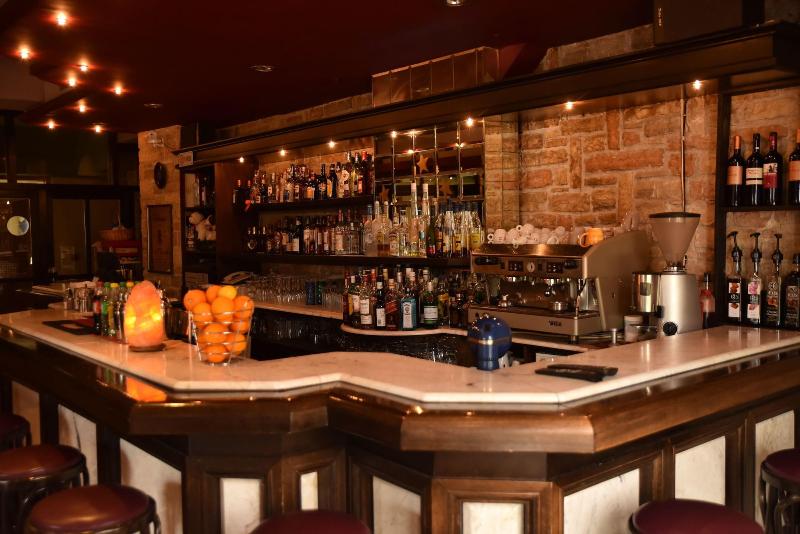 Mont Helmos - Bar