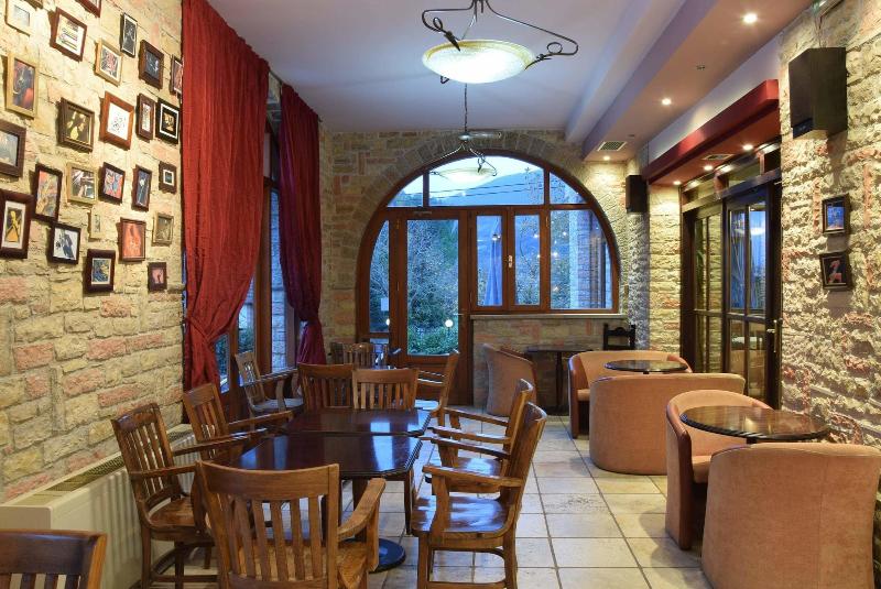Mont Helmos - Bar