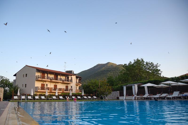 Mont Helmos - Havuz