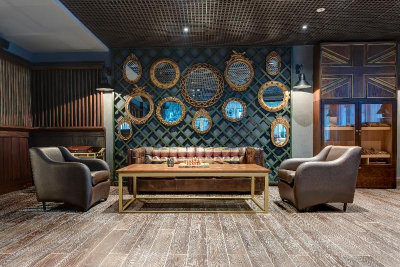 Dukes The Palm Dubai Hotel - Bar