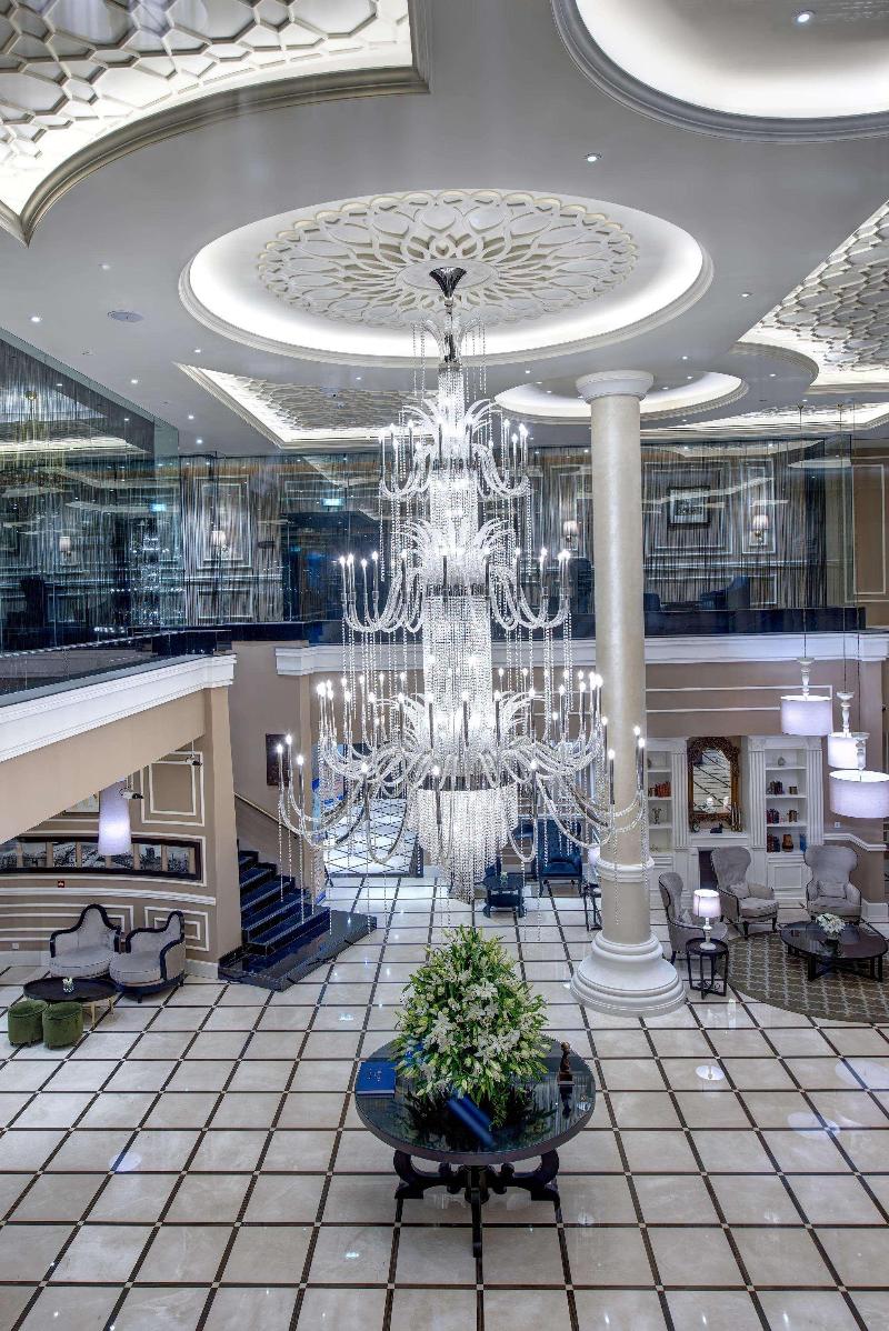Dukes The Palm Dubai Hotel - Lobi