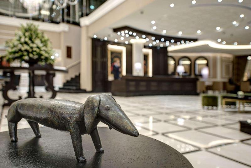 Dukes The Palm Dubai Hotel - Lobi