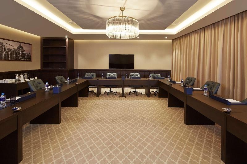 Dukes The Palm Dubai Hotel - Toplantı