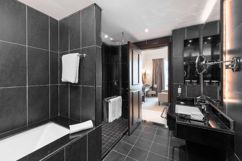 Dukes The Palm Dubai Hotel - Oda