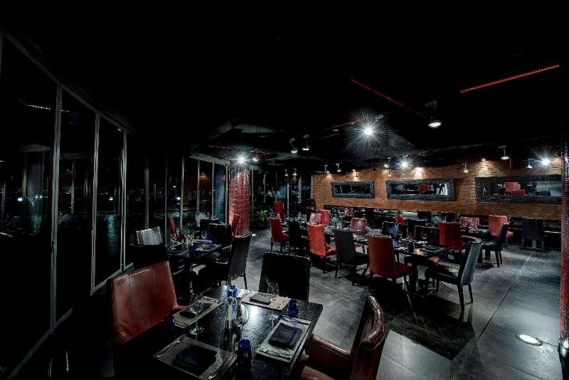 Dukes The Palm Dubai Hotel - Restoran