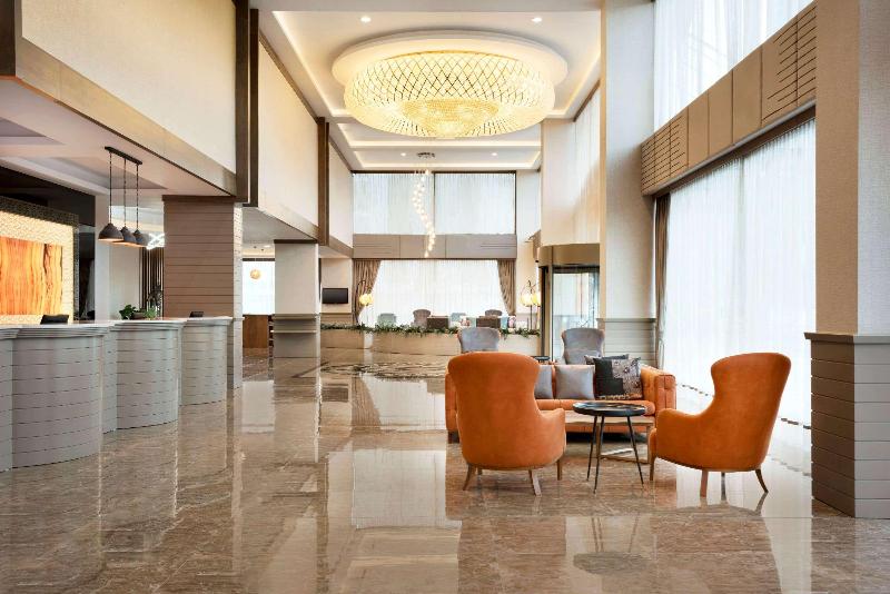 Ramada By Wyndham Iskenderun - Lobi