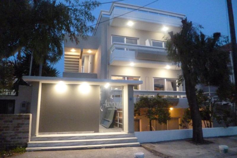 Alkyonides Hotel - Genel