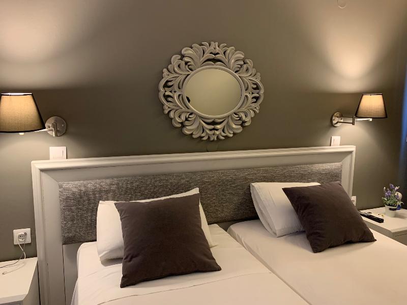 Alkyonides Hotel - Genel