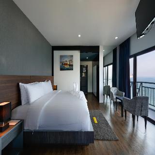 The Loft Seaside Sriracha fotoÄŸrafÄ±