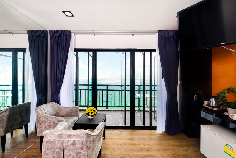 The Loft Seaside Sriracha - Teras