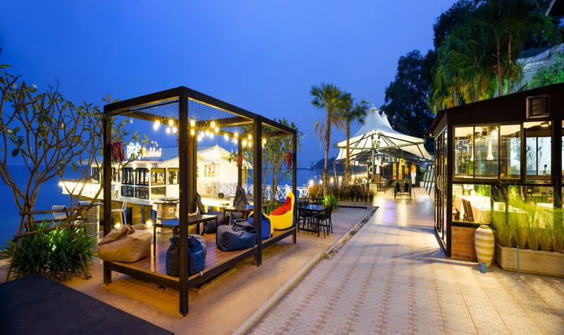 The Loft Seaside Sriracha - Teras