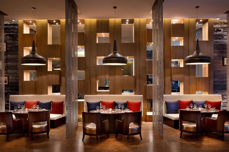 Marriott Hotel Al Forsan, Abu Dhabi - Restoran