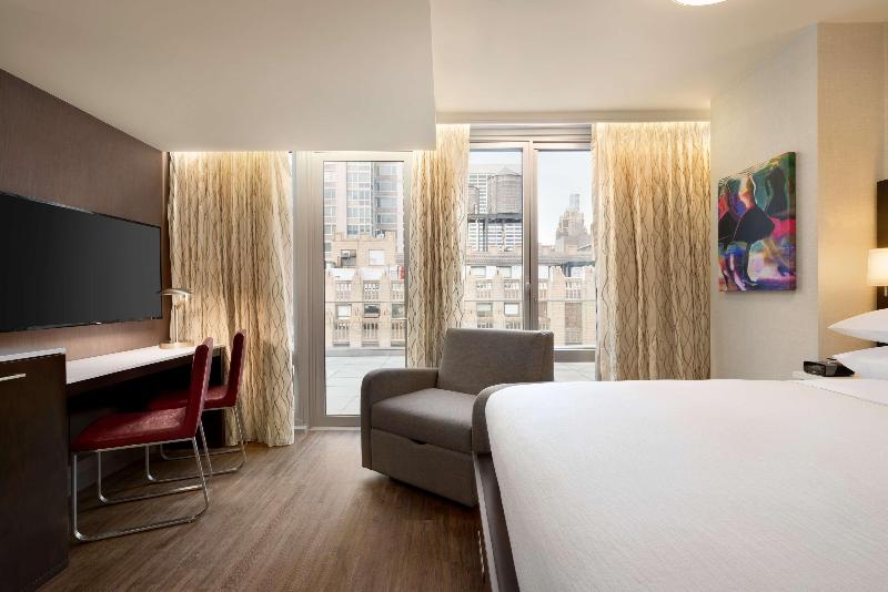 Embassy Suites by Hilton NewYorkManhattan Times Sq - Oda