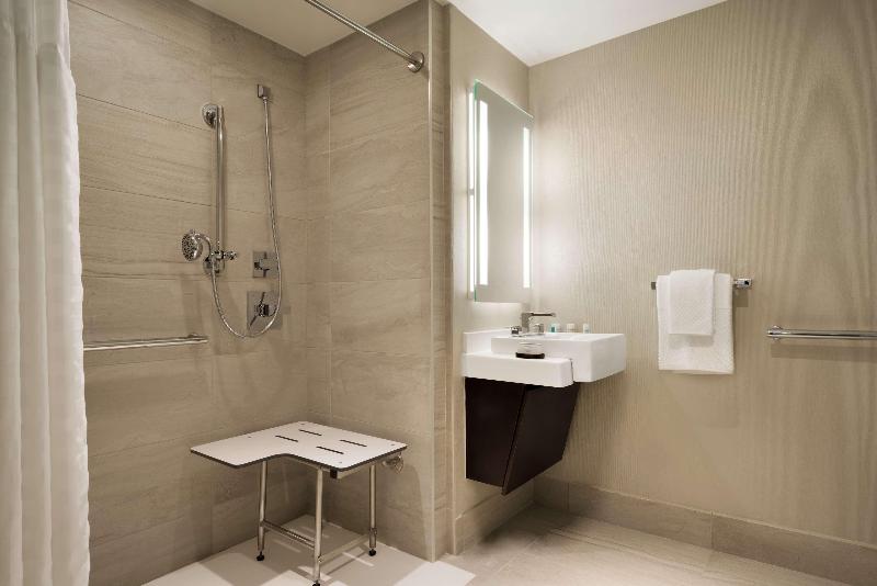 Embassy Suites by Hilton NewYorkManhattan Times Sq - Oda